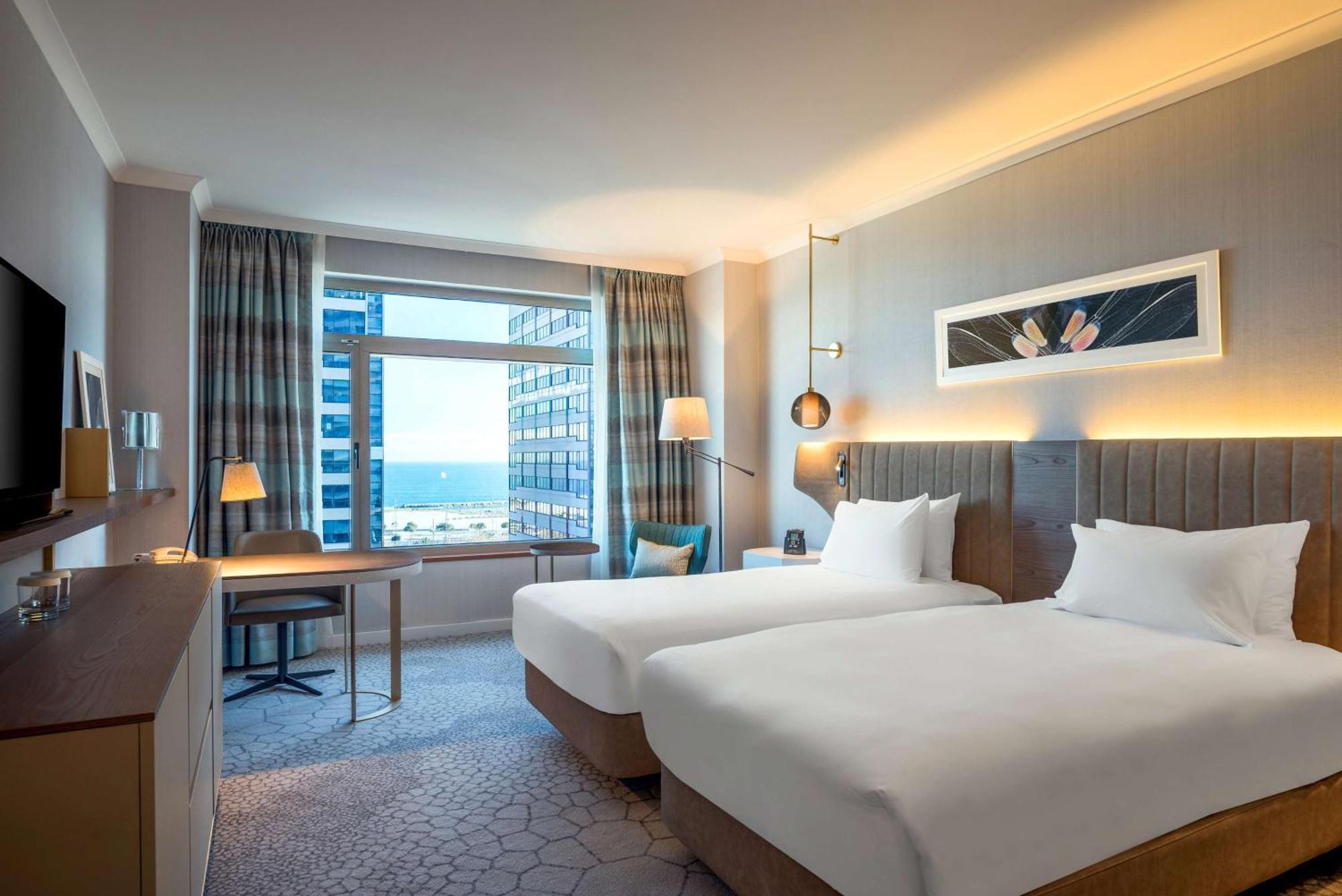 Hilton Diagonal Mar Barcelona Ξενοδοχείο Εξωτερικό φωτογραφία